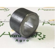 Втулка розпірна валу подрібнювача 501065, Geringhoff